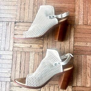 Rag & Bone Creamy White and Brown Wood Open Toe Heels size EU 41 (10.5 - 11)